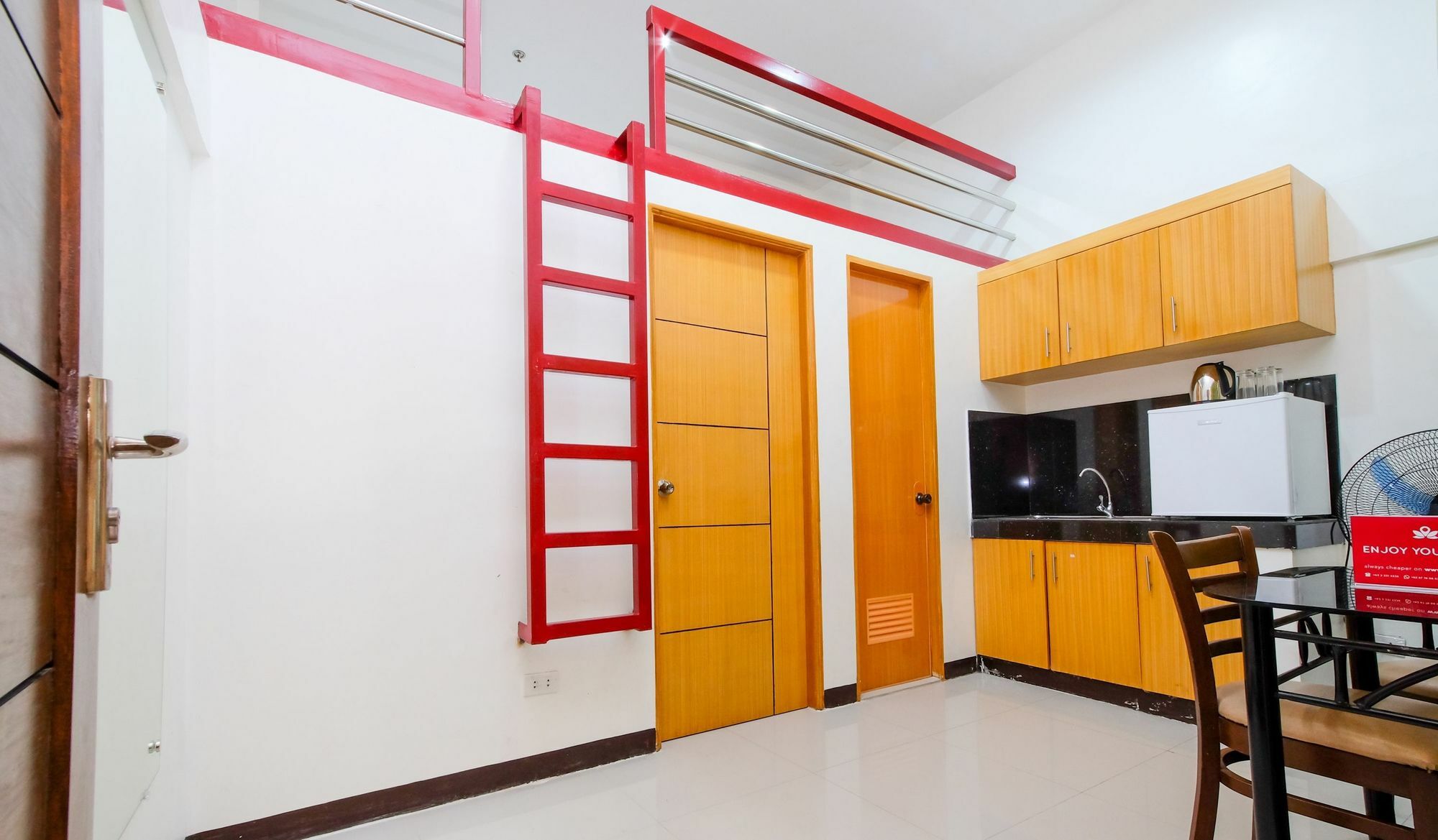 Zen Rooms Time Travellers Makati Makati City Zewnętrze zdjęcie