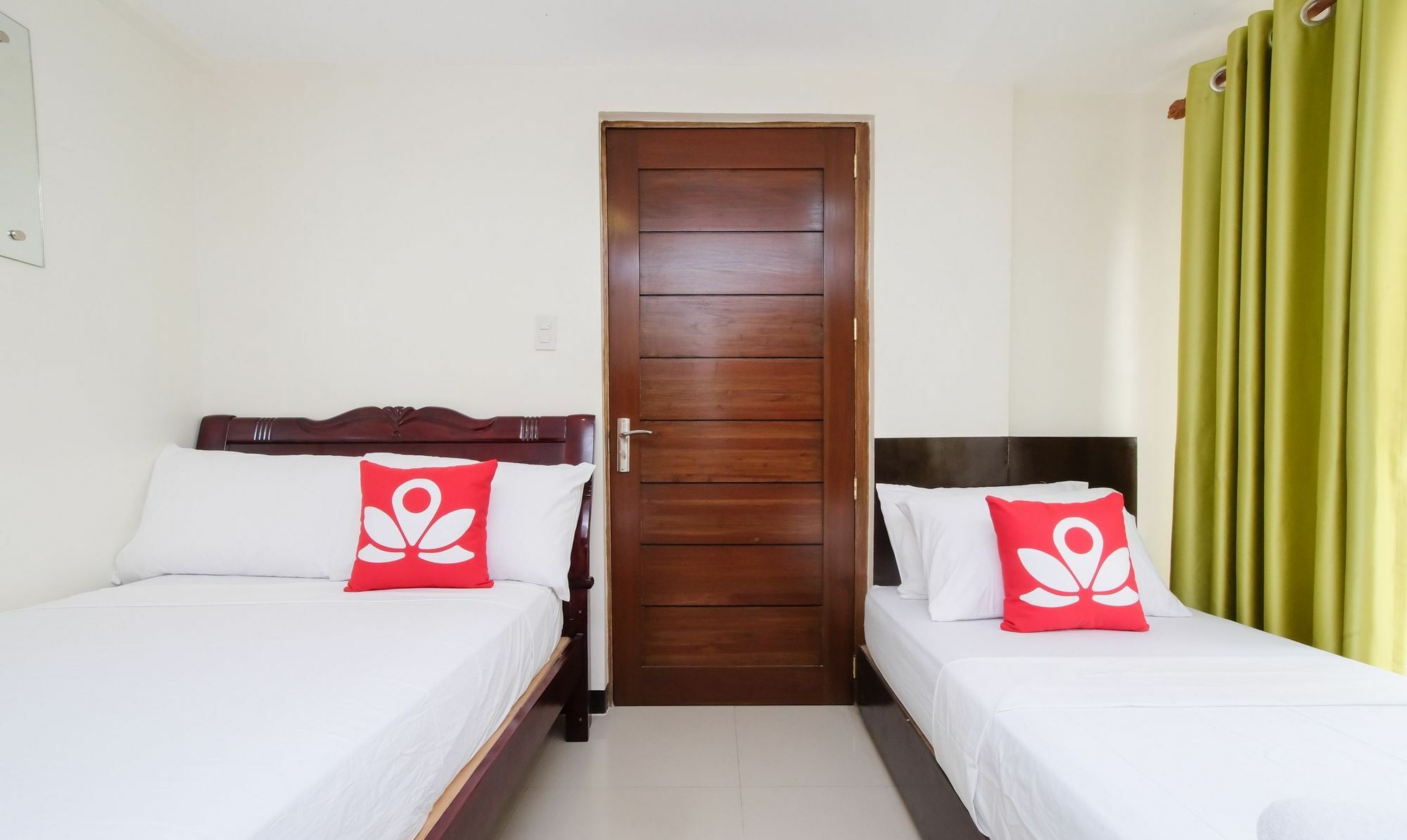 Zen Rooms Time Travellers Makati Makati City Zewnętrze zdjęcie