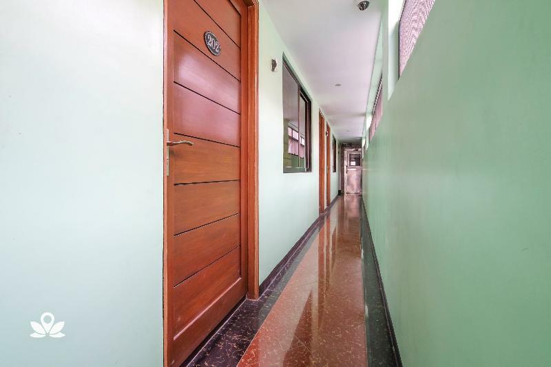Zen Rooms Time Travellers Makati Makati City Zewnętrze zdjęcie